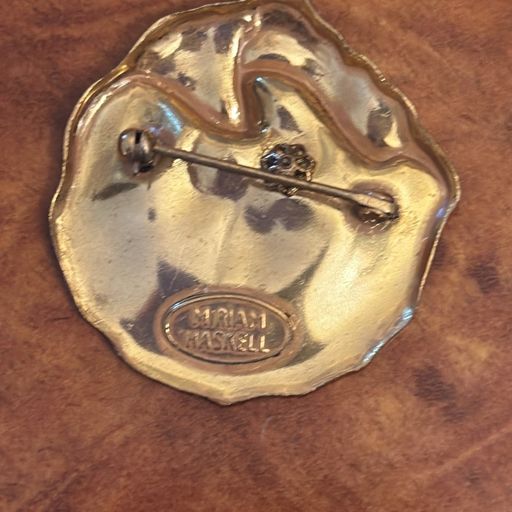 Signed Miriam Haskell Pin - image 2